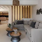 Veneta & Вилла Mykonos Town